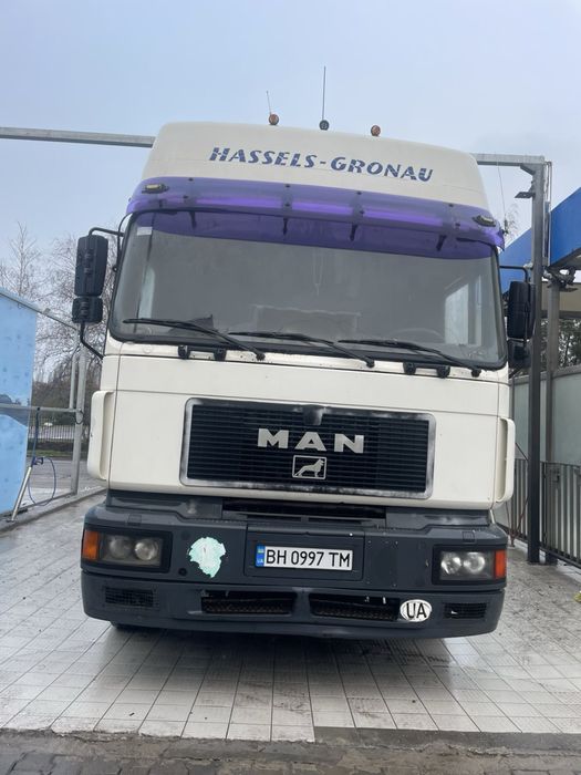 Тягач MAN 19.460 1997