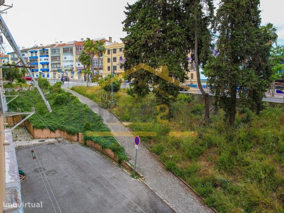 Apartamento T1-Forte da Casa