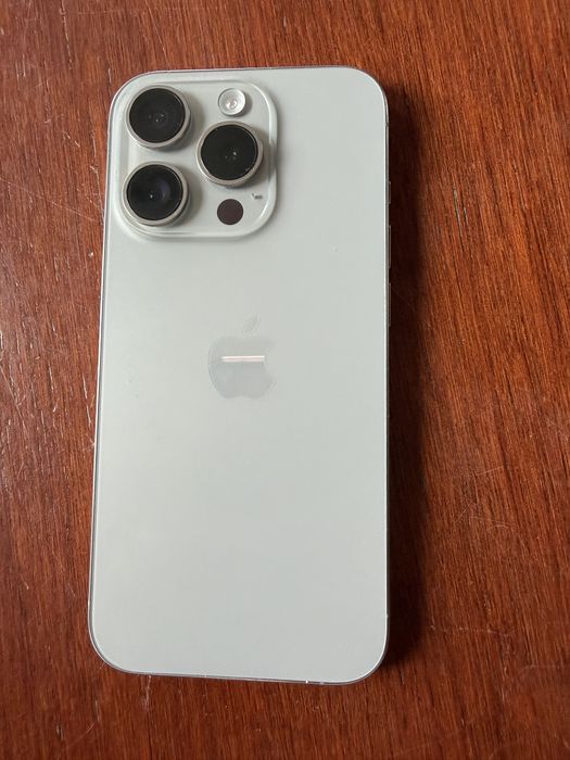 Apple iphone 15 pro