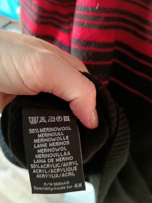 Wełniany czarny golf damski rozmiar L