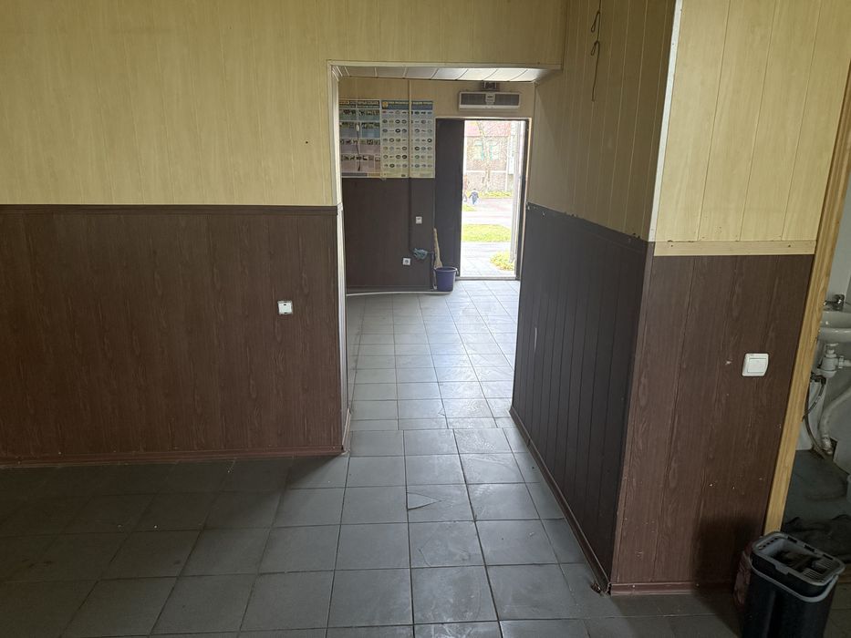 Продаж комерційноі нерухомості