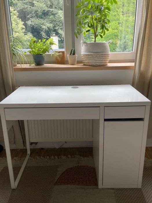 Biurko białe Ikea Micke