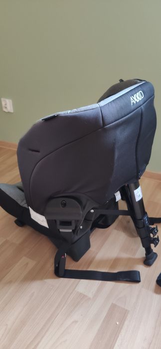 Fotelik AXKID Minikid 9-25 kg