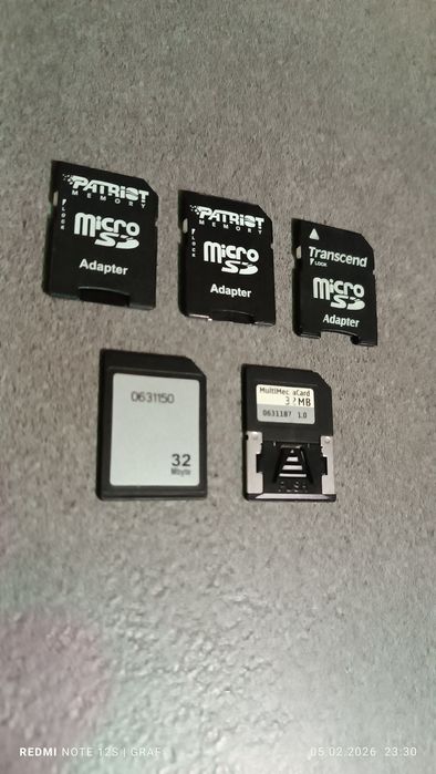 Продам  флешки MICRO SD 32 mb