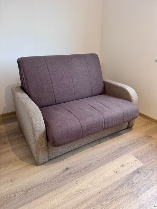 Rezerwacja Rozkładany fotel mała kanapa