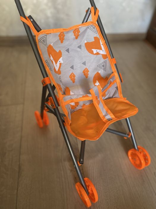 Вiзочки для ляльок