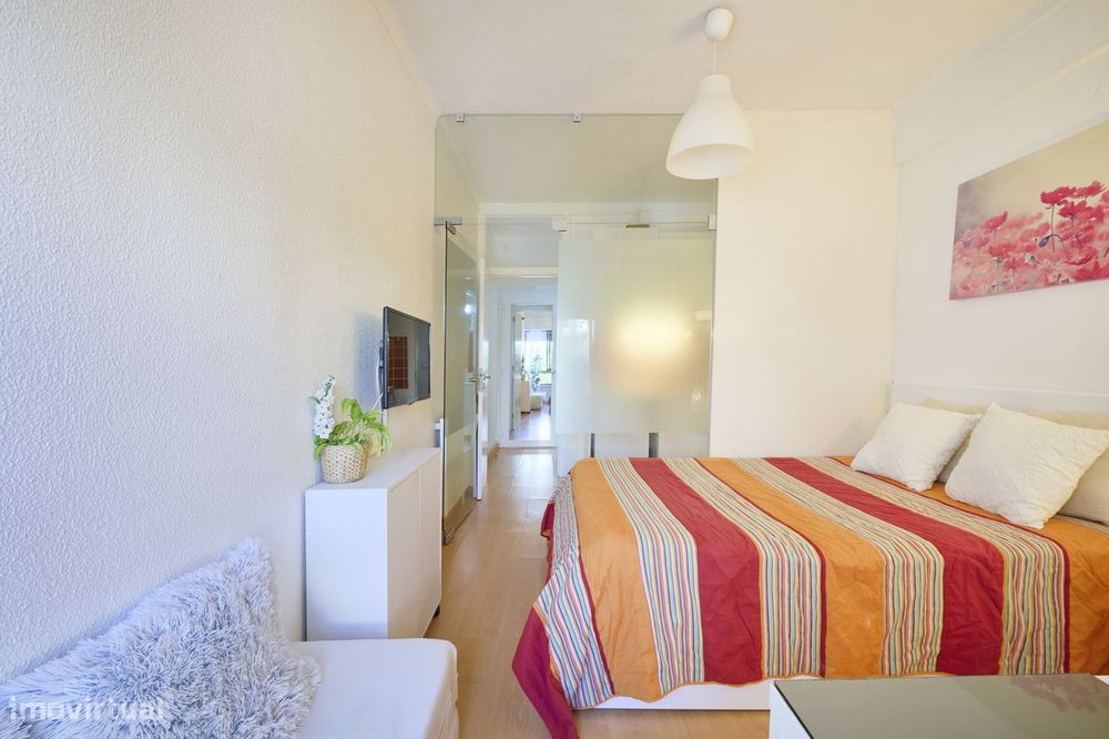 Estudio(LOFT) zona nobre-QtªGrande, 5 mins carro Shoping Colombo metro