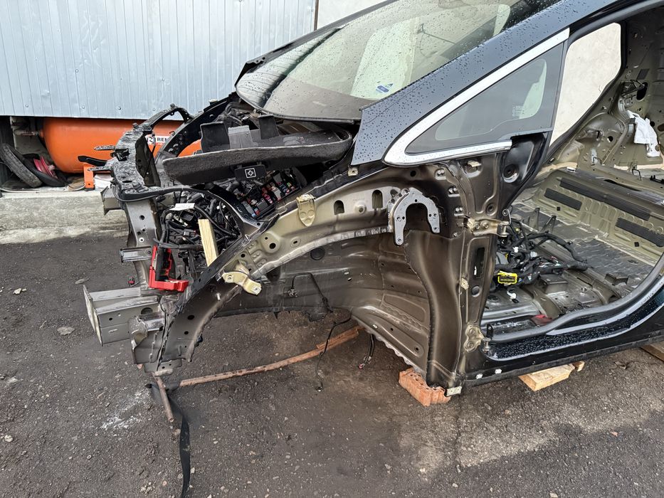 Шевроле болт Chevrolet Bolt кузов