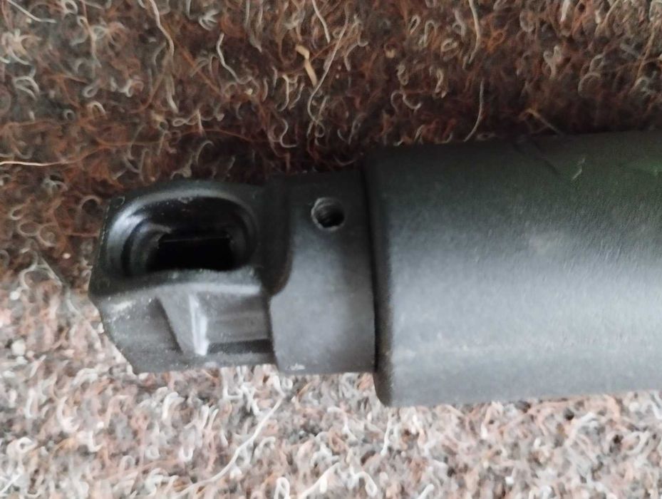 Амортизатор крышки багажника элект.левый volvo xc60 
31386705,31479627