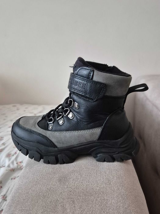 Продам зимові черевички