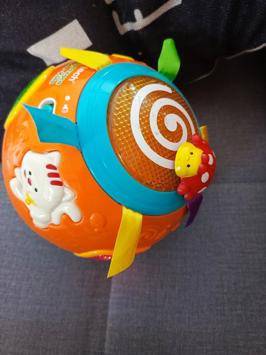 Kula hula zabawka interaktywna