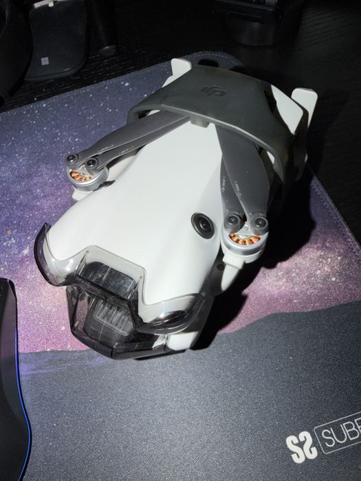 Dji mini 4 pro fly more combo