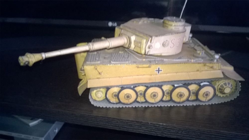 Model kartonowy Tygrys