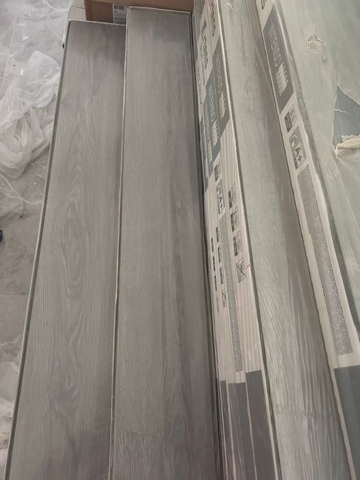 Pavimento flutuante laminado intenso 12 mm Artens Harmony Macassar + B