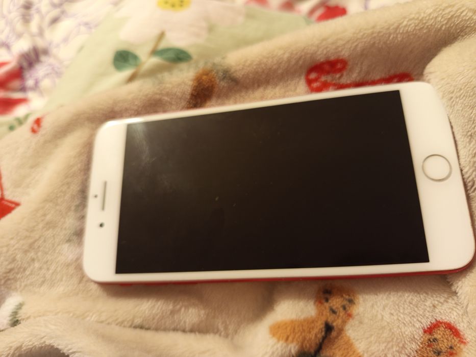 iPhone 7+ czerwony 128GB