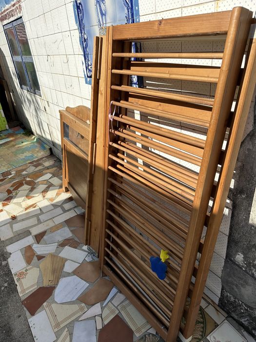 Cama de bebe para desocupar