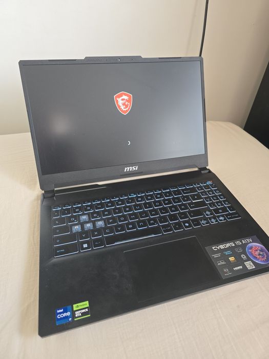Laptop gamingowy MSI Cyborg 15 | i7-13620H | RTX 4060 8GB | 16GB RAM | 512GB SSD
