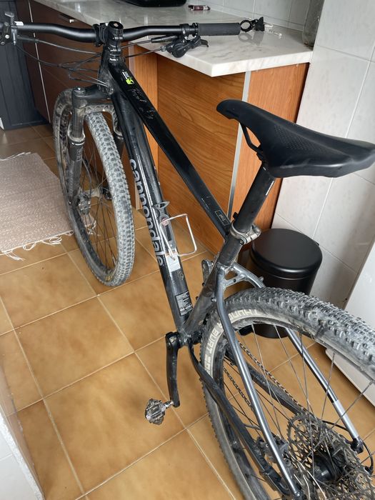 Cannondale btt com pouco uso, oportunidade