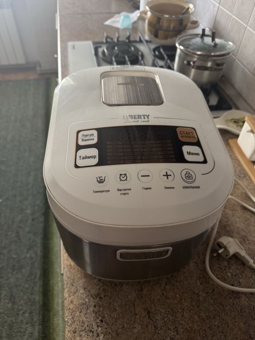 Продаю мультиварку Liberty mc-950 w 5 л