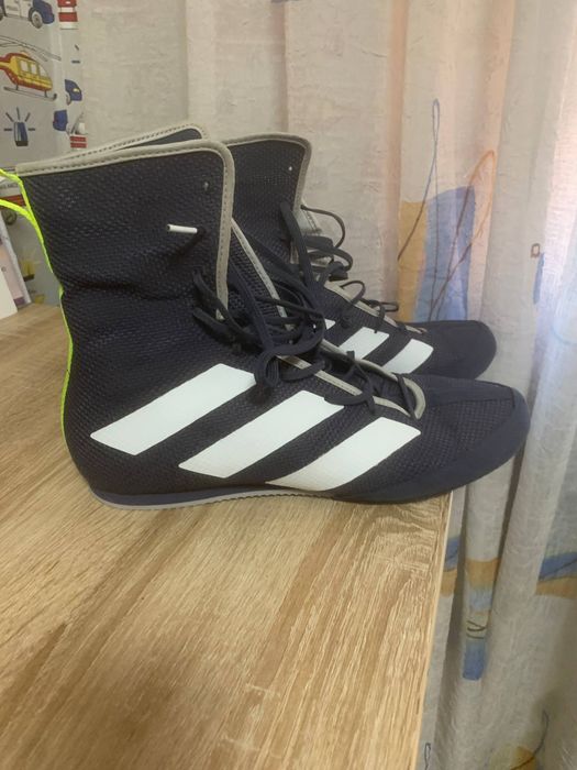 Боксерки Adidas hog 3