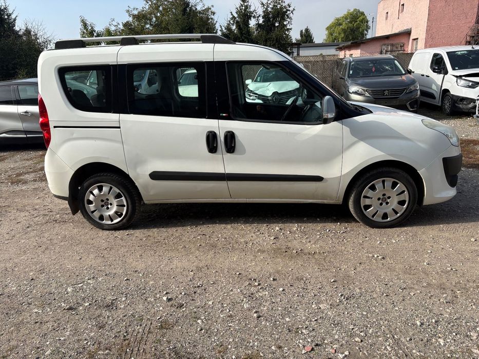 Fiat Doblo 7 osób