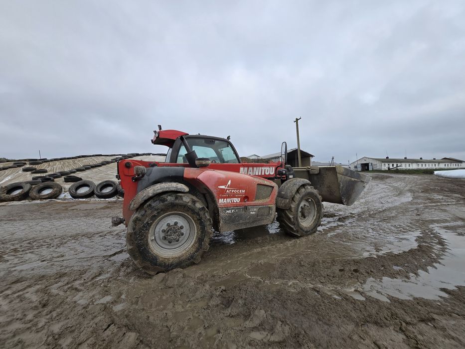 Продам  навантажувач Manitou