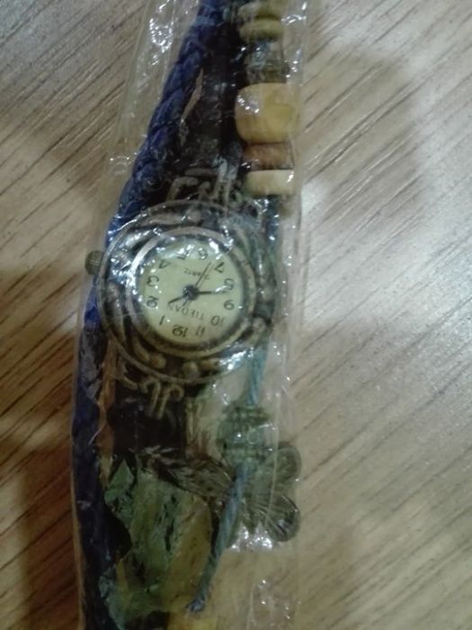 Relógio senhora (novo, mas sem pilha)