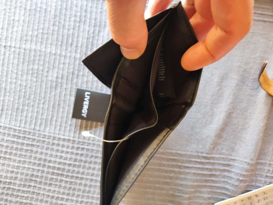 Vários artigos para desocupar