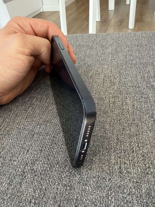 iPhone 12 128gb Czarny (Świetny stan)