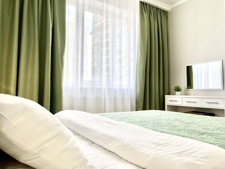 NAVIT апартаменти зі завтраком, Солом'янка, ЖК «Смарагдовий»