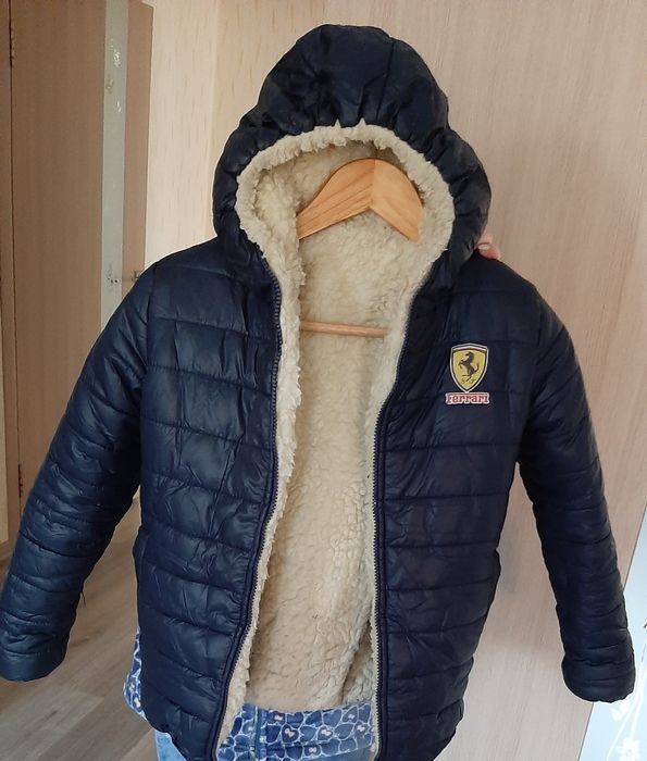 Зимова куртка для хлопчика 6-7років