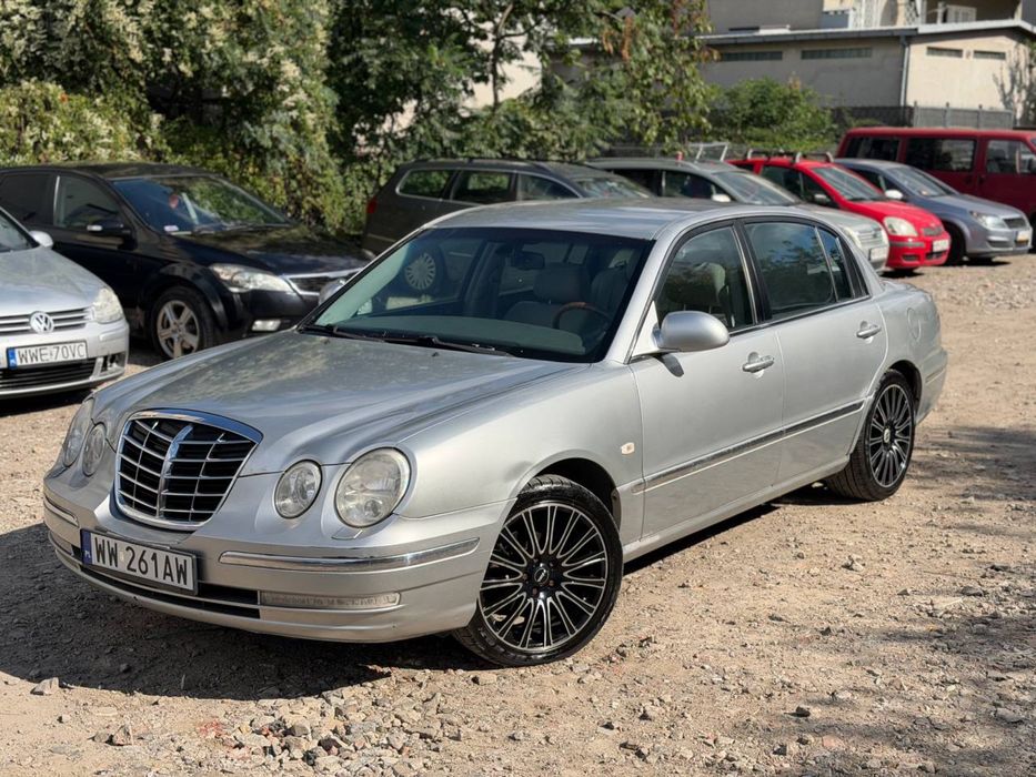 Kia Opirus