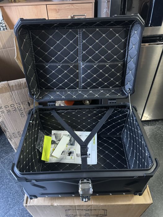 Top Case 65l em Aluminio preto ou cinzento - Novas