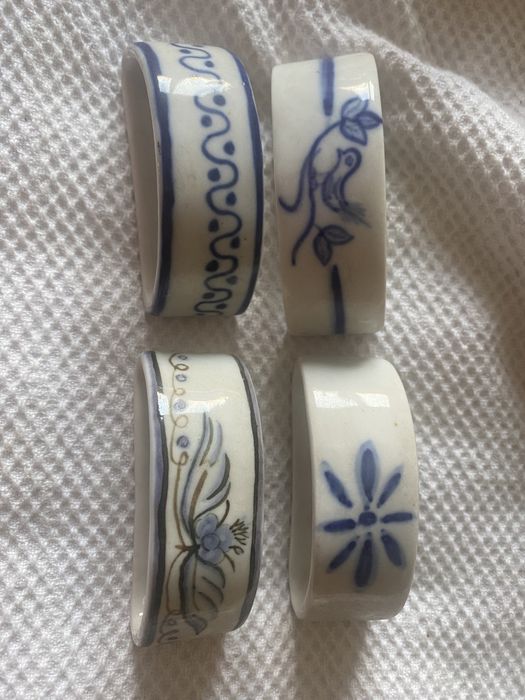 Argolas de guardanapo pintadas à mão - 4 unidades