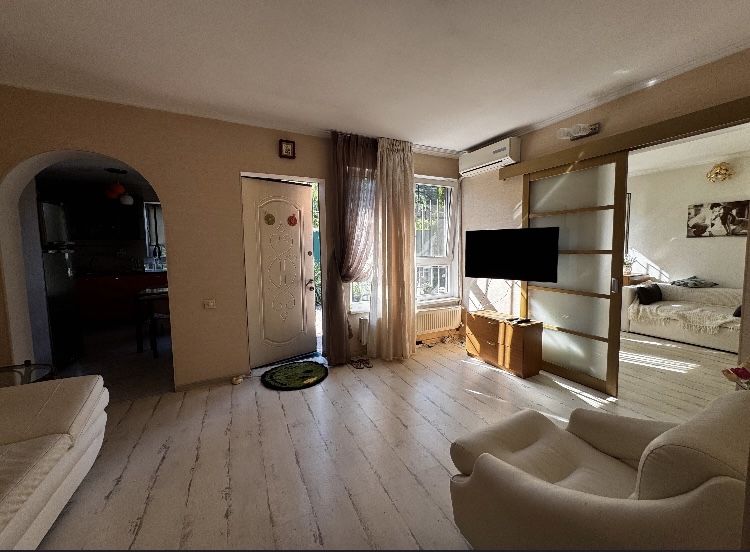 Уютный дом на Фонтане. Длительная аренда