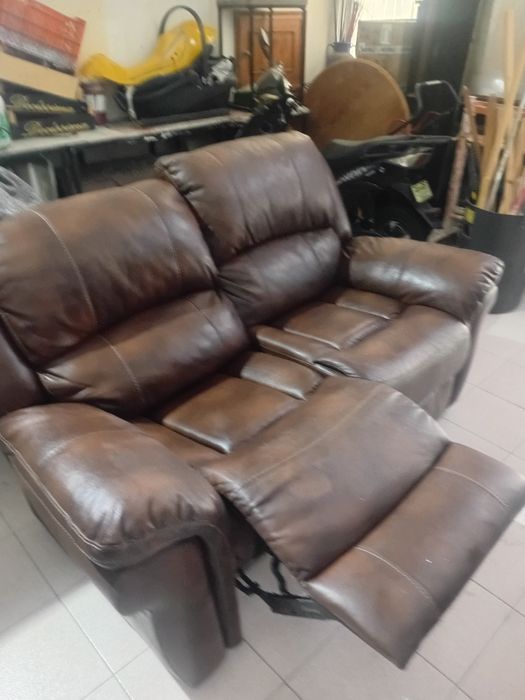 Sofa castanho ..