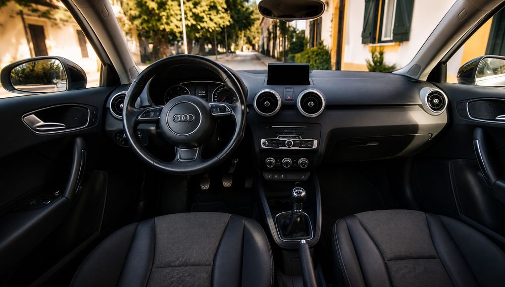 Audi A1 1.4 TDI ultra Sport (90 cv) – Historial Completo e Distribuição Mudada — photo 5