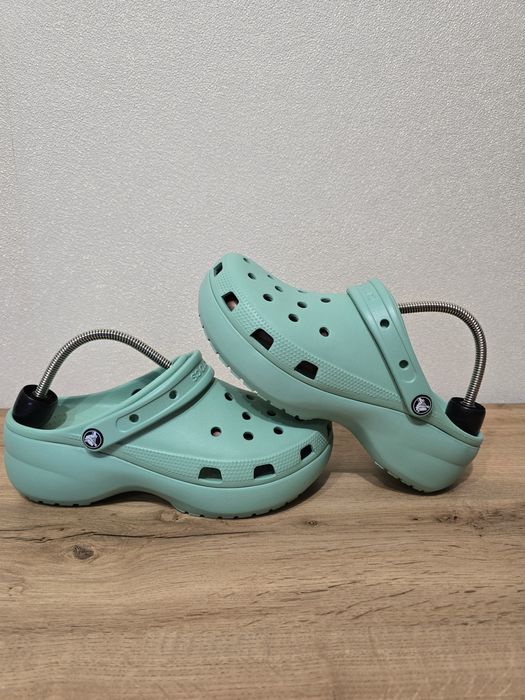 Жіночі сабо Crocs Classic Platform Clog