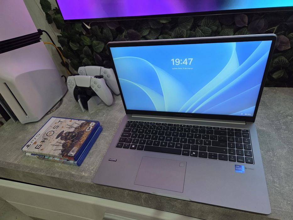 Asus Expertbook i7-13620H/ssd 1TB/32GB ram