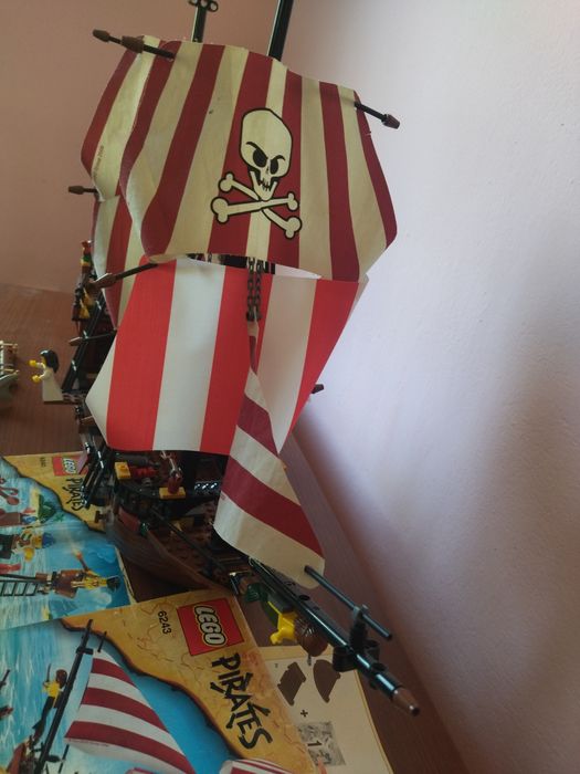 LEGO 6243 pirates perła Czarnobrodego statek piracki. Plus tratwa
