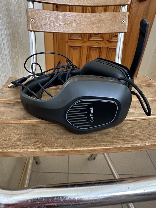 Продам Ігрові навушники GXT Trust з підсвіткою