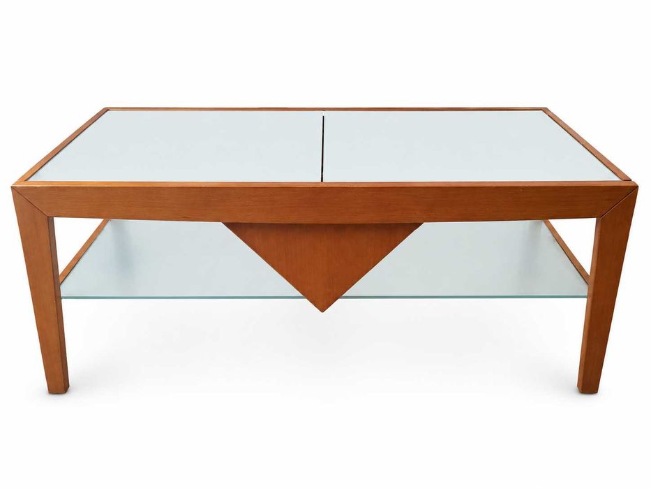 Mesa de centro em madeira com tampo de vidro