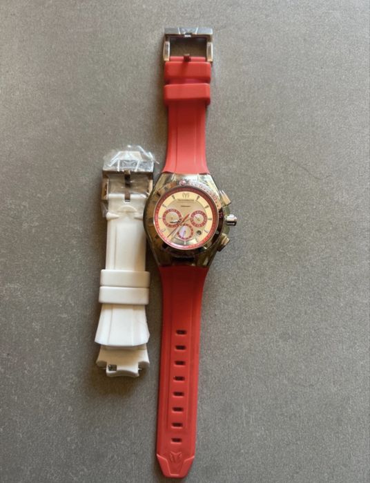 Technomarine watch in great condition. Barely worn