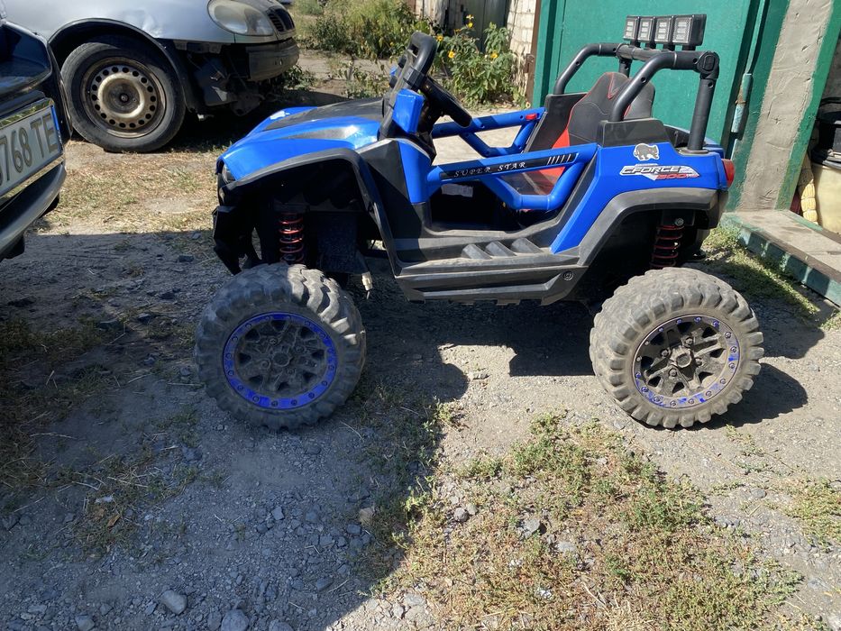 Продам детскую електро  машину