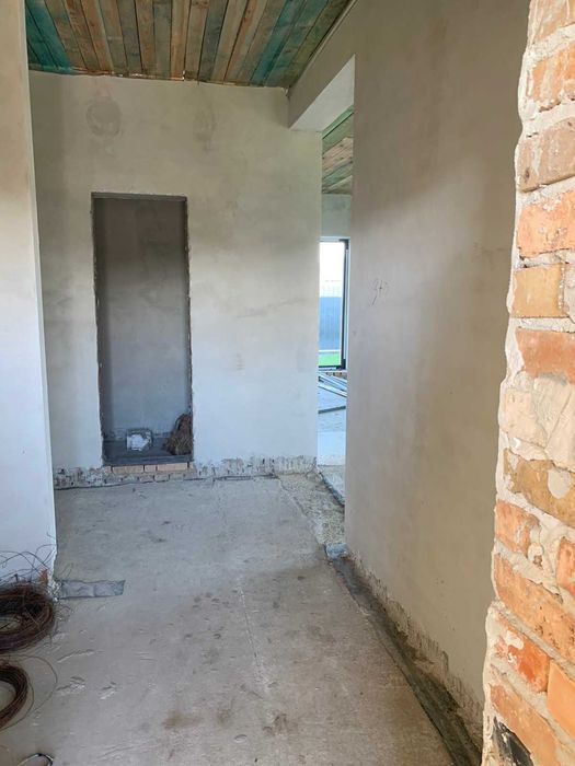 Продаж сучасного одноповерхового будинку  4 км від Львова