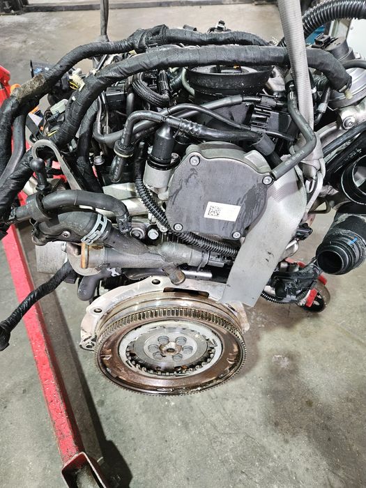 Vw golf 6 motor 1.6tdi ref cayc