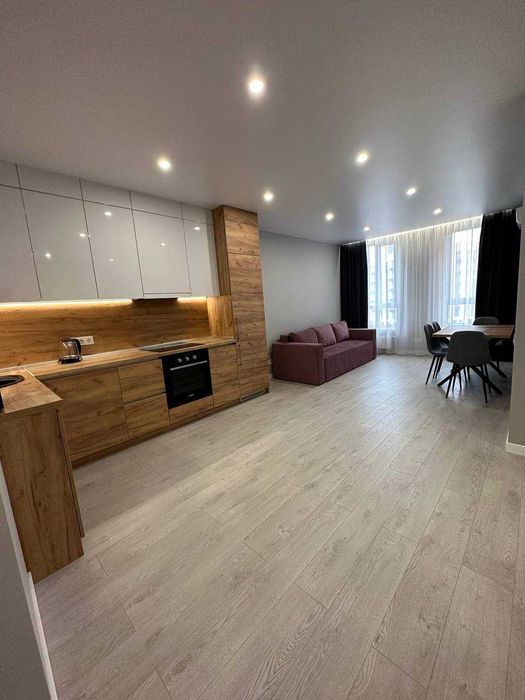 Є ГЕНЕРАТОР оренда 1-кім квартири 45 м2 в ЖК Світло Парк