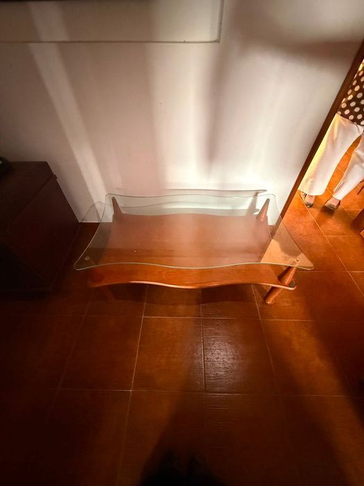 Mesa de sala em vidro