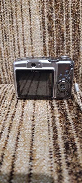 Sprzedam aparat Canon 8 megapikseli a 720 is
