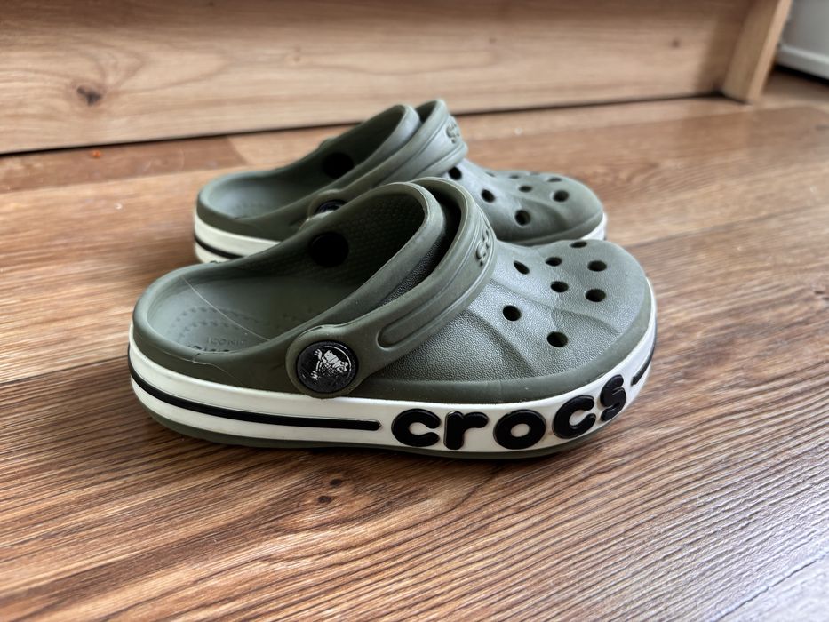 Дитяче взуття crocs